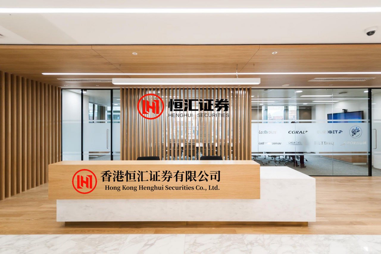 股莘配资平台 同事看到我的钛3以为我富哥装穷...